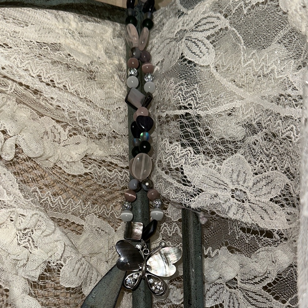 Mystical Mirrors HangCharm (Rose Quartz, Black Iridescent Shell, Canadian Jade) - Picture 7 of 9